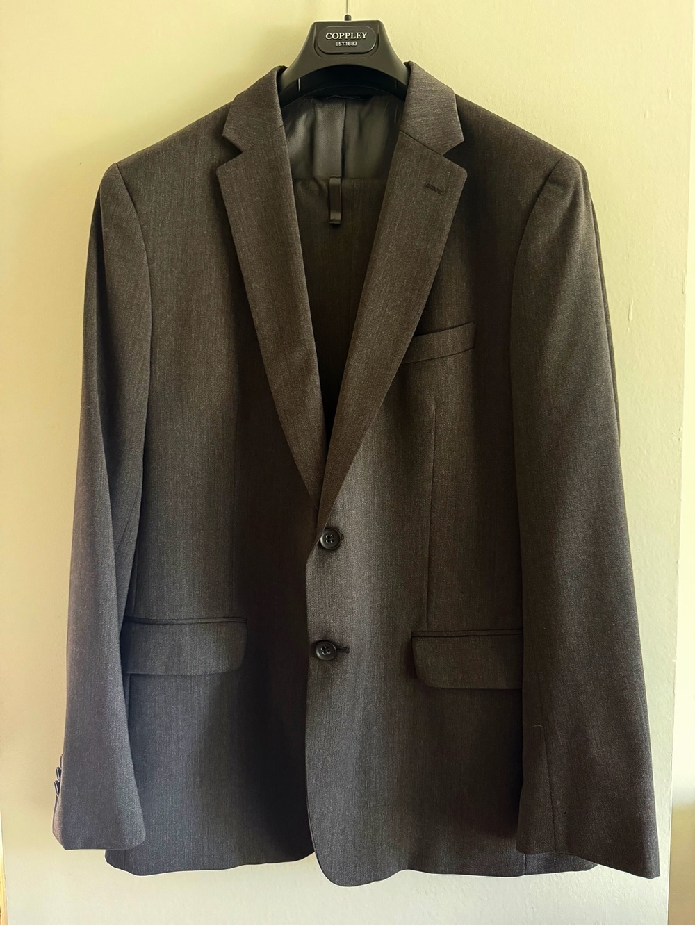 Banana Republic Men's Dark Grey Full Suit Set